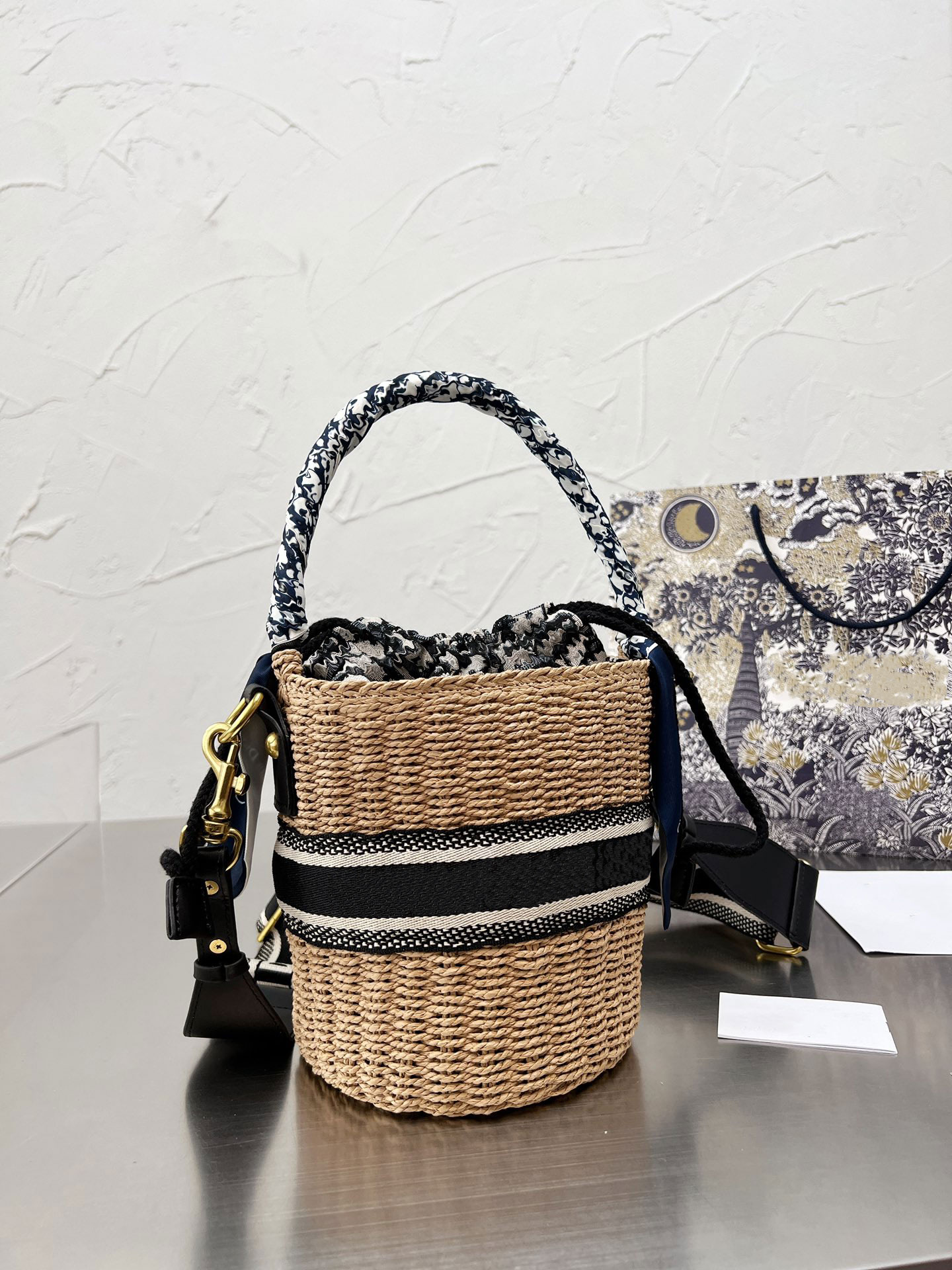 2022 summer lady fashion natural wicker bags Blue woman flower Jacquard bucket bag beach oblique handbags crossbody bag travel small weave tote, I need see other prodcut
2022 summer lady fashion natural wicker bags Blue woman flower Jacquard bucket bag beach oblique handbags crossbody bag travel small weave tote, I need see other prodcut