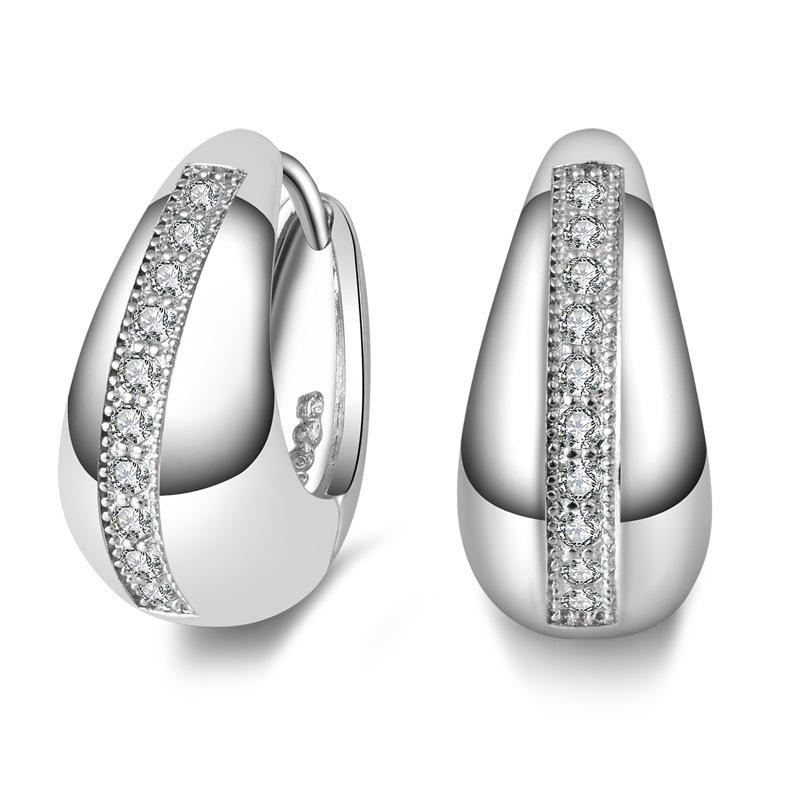 Simple Silver Plated Inlay CZ Crystal Hoop Earring for Women Classic Party ear Accessories Jewelry Gift
Simple Silver Plated Inlay CZ Crystal Hoop Earring for Women Classic Party ear Accessories Jewelry Gift