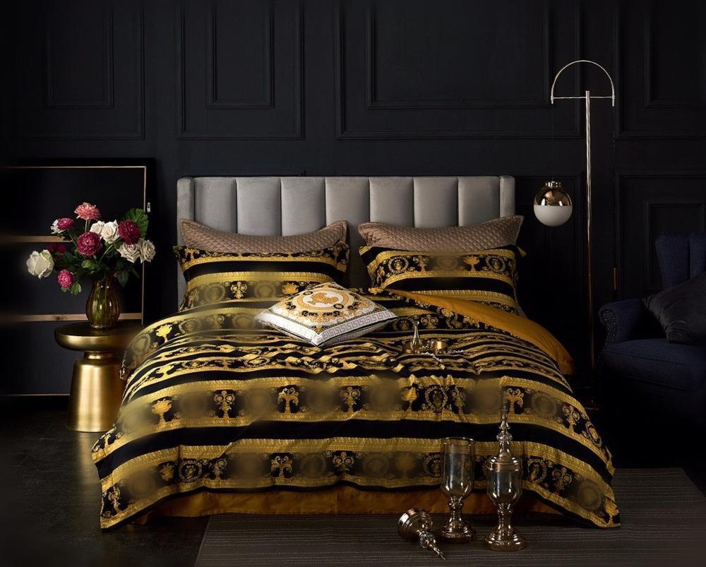 2019 IvaRose Luxury Bedding Set 4 Pieces Black gold bed Sheet set Duvet Cover set Pillowcase King size T200706
2019 IvaRose Luxury Bedding Set 4 Pieces Black gold bed Sheet set Duvet Cover set Pillowcase King size T200706