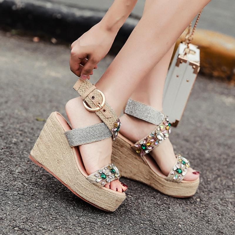 Rhinestone women's sandals cross belt buckle wedge heel high heels colored diamond student shoes, Silver
Rhinestone women's sandals cross belt buckle wedge heel high heels colored diamond student shoes, Silver