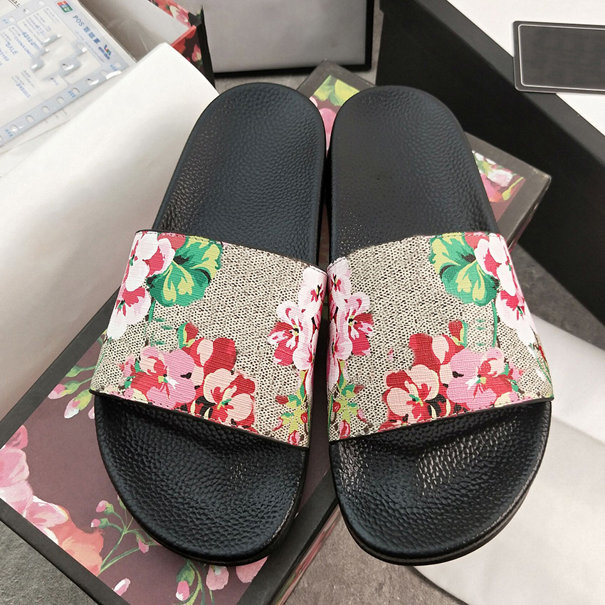 Designer Slides Mens Women Slippers Summer Sandals Beach Slide Flat platform Ladies Sandali Bathroom Home Shoes Flip Flops Striped Causal Slipper With Box 36-48, 19
Designer Slides Mens Women Slippers Summer Sandals Beach Slide Flat platform Ladies Sandali Bathroom Home Shoes Flip Flops Striped Causal Slipper With Box 36-48, 19