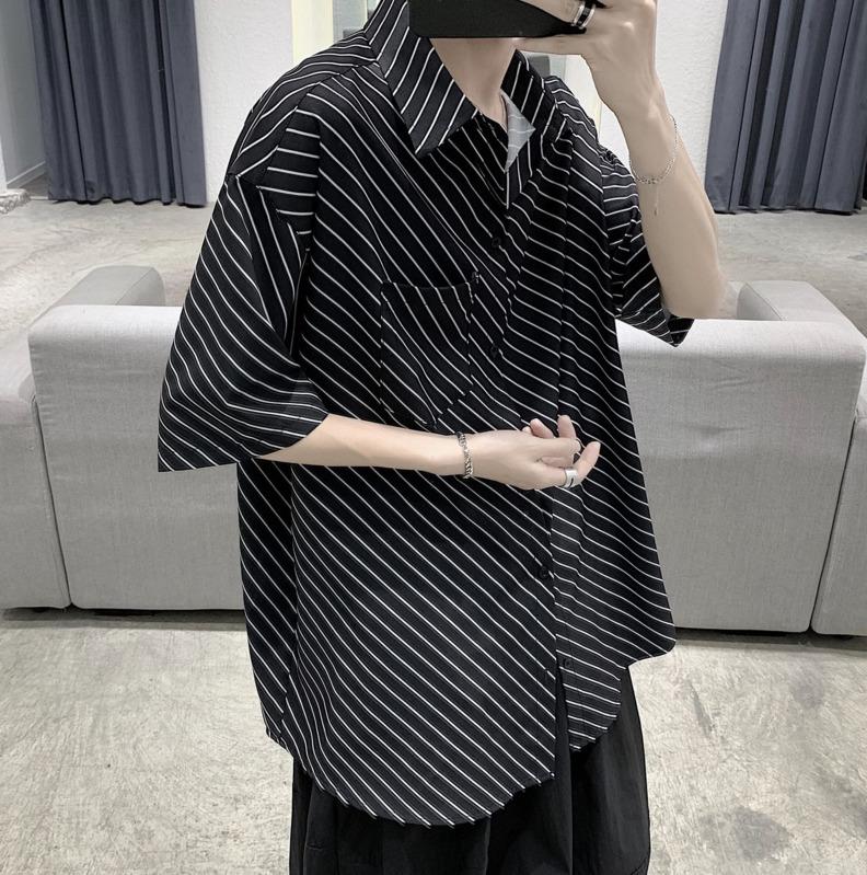 2020 Summer New Youth Popular Striped Loose Five-point Sleeve Shirt Fashion Casual Single-breasted Shirt Jacket -2XL, Black
2020 Summer New Youth Popular Striped Loose Five-point Sleeve Shirt Fashion Casual Single-breasted Shirt Jacket -2XL, Black