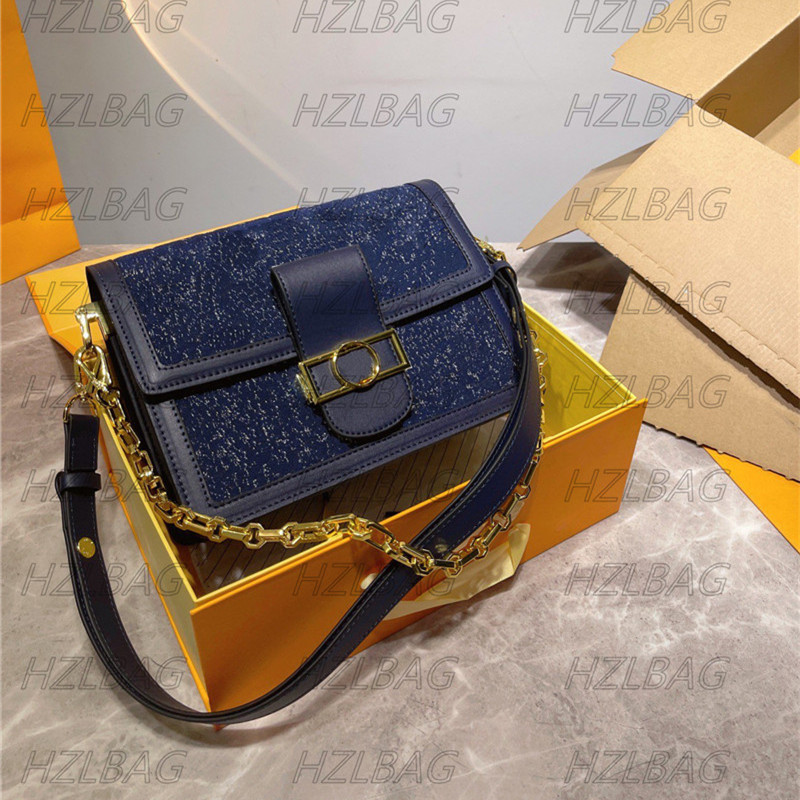 Dauphine MM Designer Bags M59631 vintage lines fashioned faded denim jacquard Shoulder handbag Chain Navy Blue Monograms pattern Tote bag, 01
Dauphine MM Designer Bags M59631 vintage lines fashioned faded denim jacquard Shoulder handbag Chain Navy Blue Monograms pattern Tote bag, 01