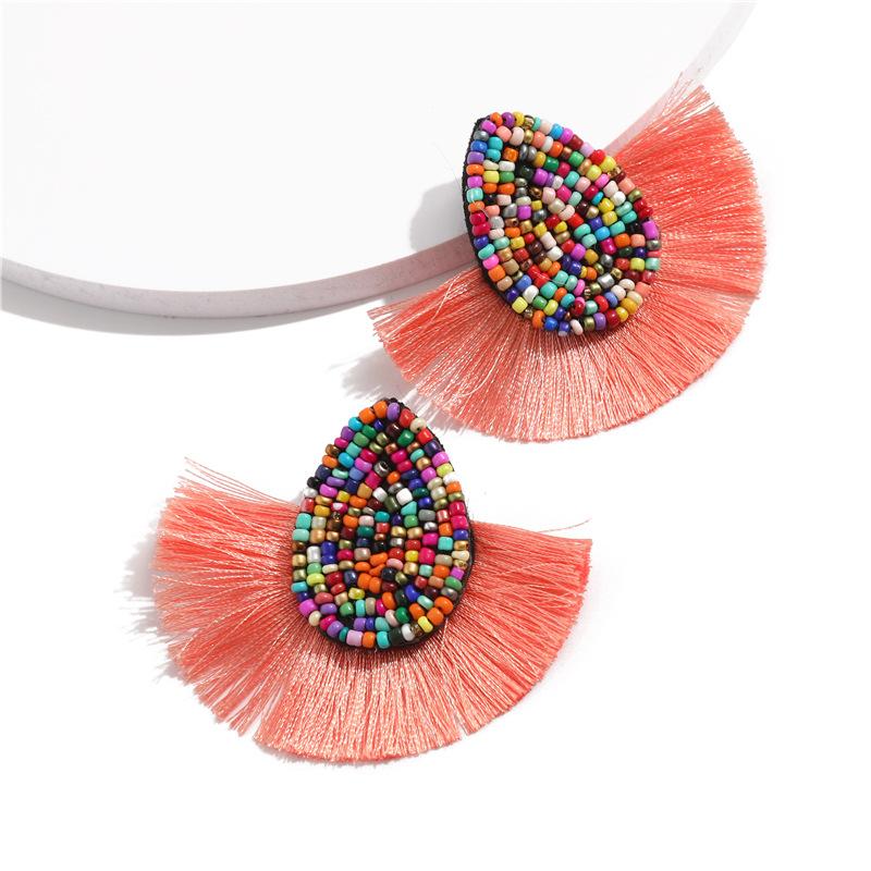 Stud Fan Shape Tassels Exaggerated Bohemian Handmade Teardrop Acrylic Rice Bead Women Fashion Jewelry Street Geometry Earrings
Stud Fan Shape Tassels Exaggerated Bohemian Handmade Teardrop Acrylic Rice Bead Women Fashion Jewelry Street Geometry Earrings