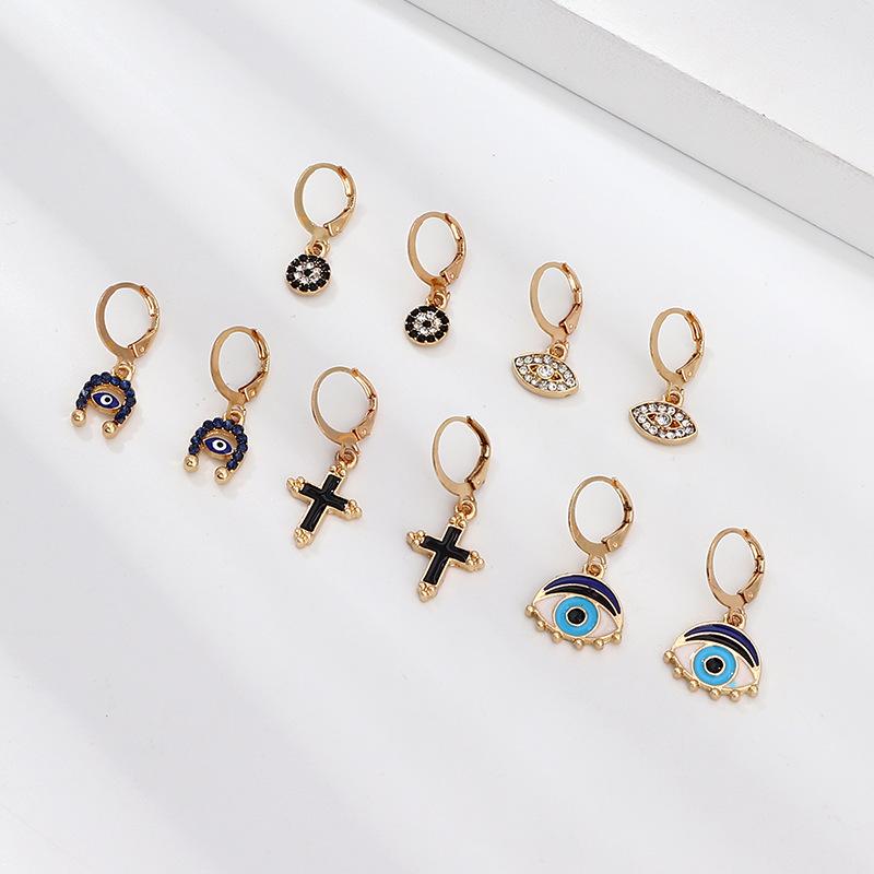 Luokey 5Pairs/Set Huggie Hoop Earrings For Women Black Evil Eye Cross Earrings Set With Rhinestone Bohemian Vintage Jewelry 2020
Luokey 5Pairs/Set Huggie Hoop Earrings For Women Black Evil Eye Cross Earrings Set With Rhinestone Bohemian Vintage Jewelry 2020