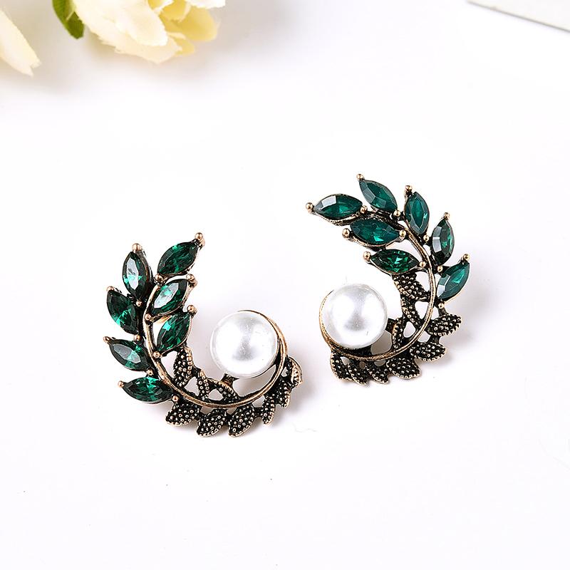 Stud LUBOV Trendy Acrylic Crystal Stone Antique Metal Piercing Earrings Women Imitation Pearl Birthday Gift Party
Stud LUBOV Trendy Acrylic Crystal Stone Antique Metal Piercing Earrings Women Imitation Pearl Birthday Gift Party