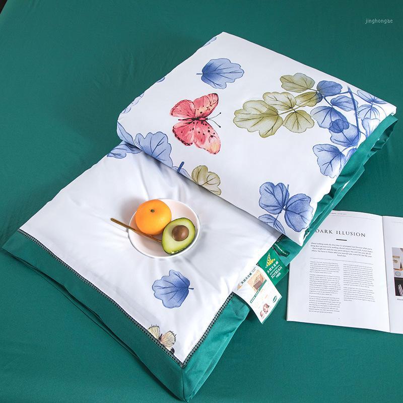 Nordic Style Silky Smooth Summer Quilt Air Conditioning Comforter Washable Travel Nap Bedspread Adults Summer Cool Bed Quilts1, No.2
Nordic Style Silky Smooth Summer Quilt Air Conditioning Comforter Washable Travel Nap Bedspread Adults Summer Cool Bed Quilts1, No.2