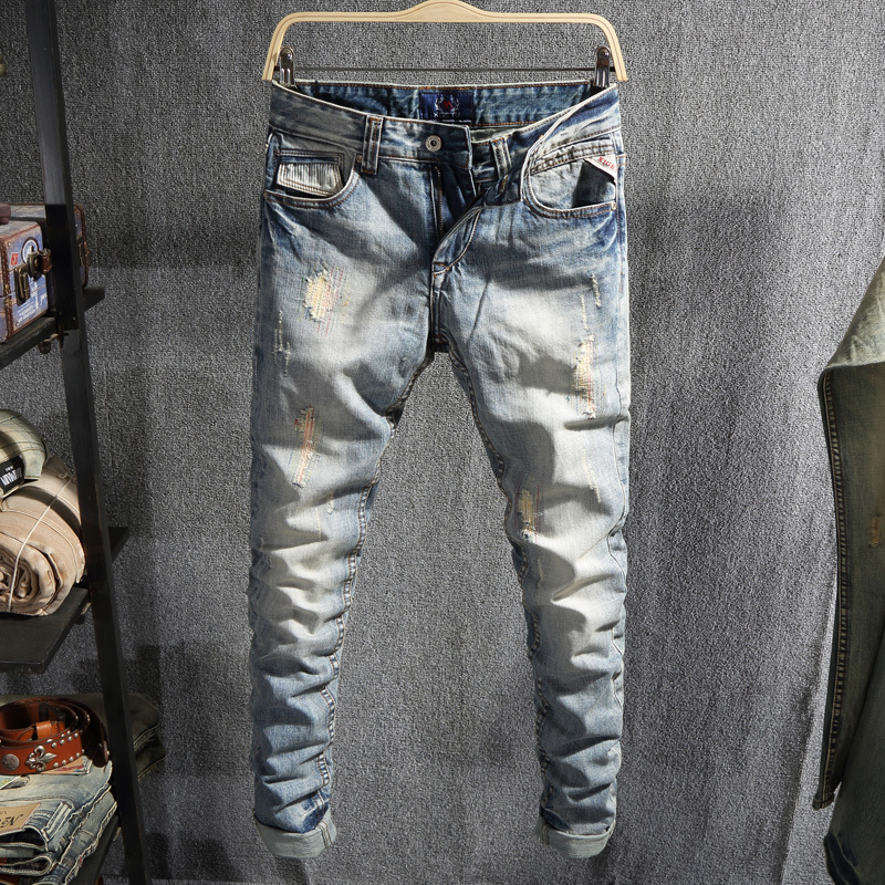 2021 New Italian Style Fashion Men Light Blue Slim Fit Patchwork Designer Ripped Denim Cotton Pants Streetwear Hip Hop Trousers Qawj
2021 New Italian Style Fashion Men Light Blue Slim Fit Patchwork Designer Ripped Denim Cotton Pants Streetwear Hip Hop Trousers Qawj