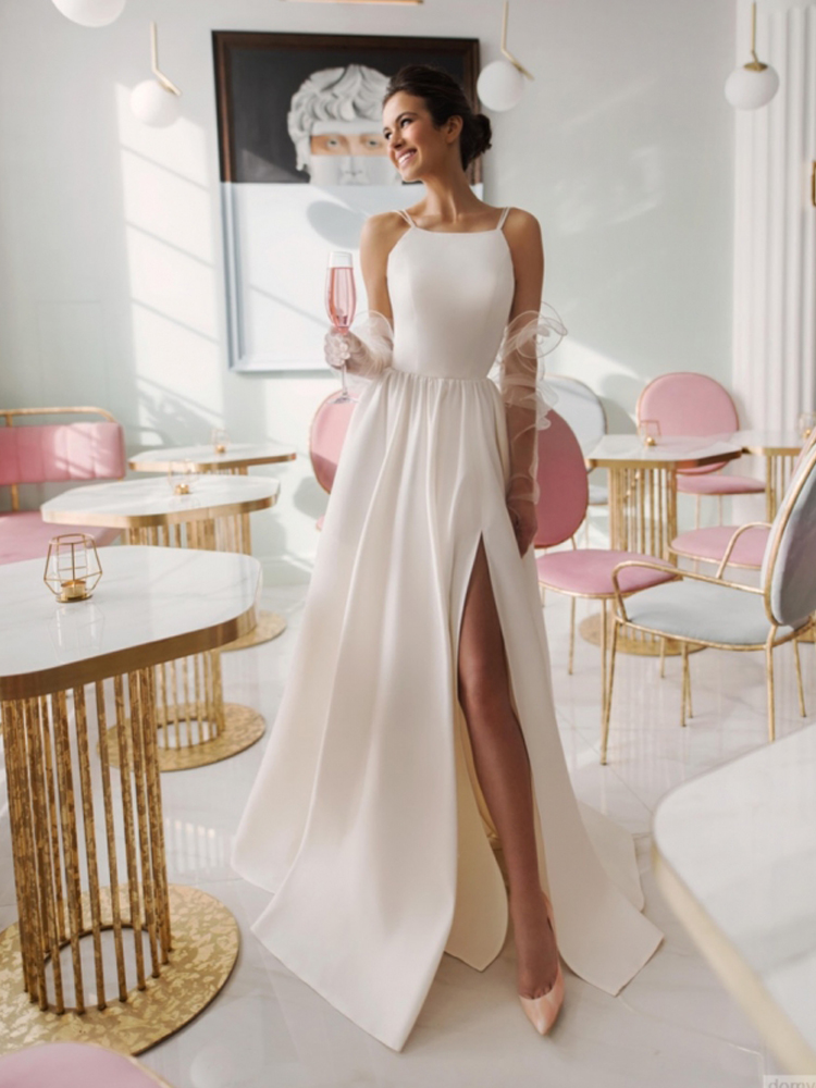 Chic Simple Satin Long Wedding Dresses with High Slit Front Spaghetti Straps Sleeveless A-line Bridal Gown Formal Robe De Mariee Sweep Train