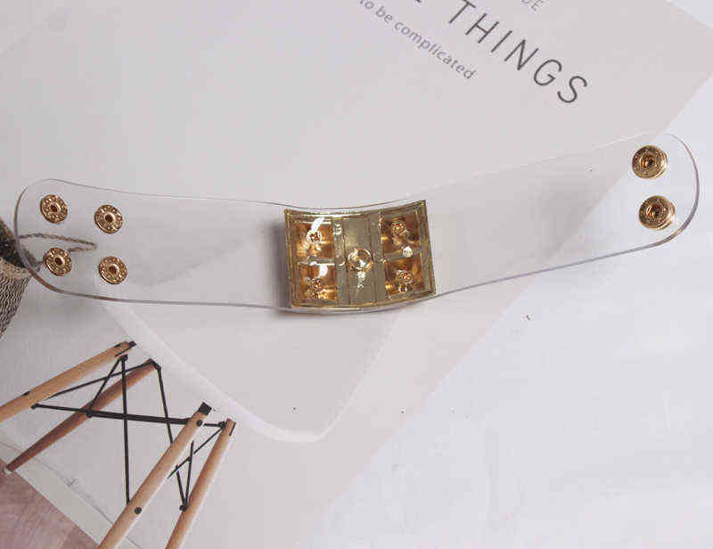 [EWQ] 2022 Spring New Rivet Gold-plated Alloy Leather Bracelet For Women Punk Transparent Bangles Female Tide Accessories PF168 X220216