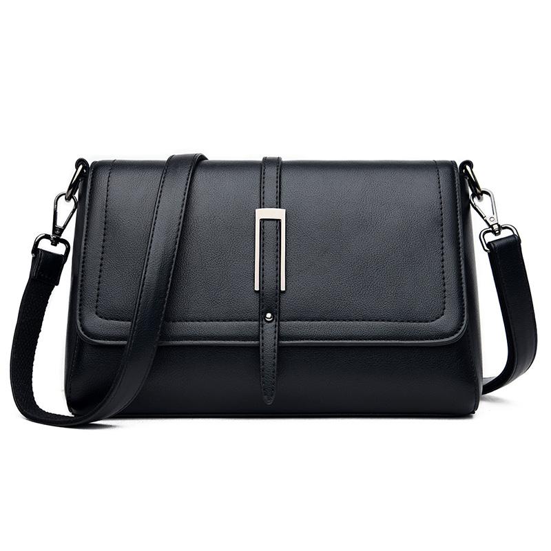 The New Women Shoulder Bag 2021 Luxury Handbags Women Bags Designer Version Luxury Wild Girls Small Square Messenger Bag, Black
The New Women Shoulder Bag 2021 Luxury Handbags Women Bags Designer Version Luxury Wild Girls Small Square Messenger Bag, Black