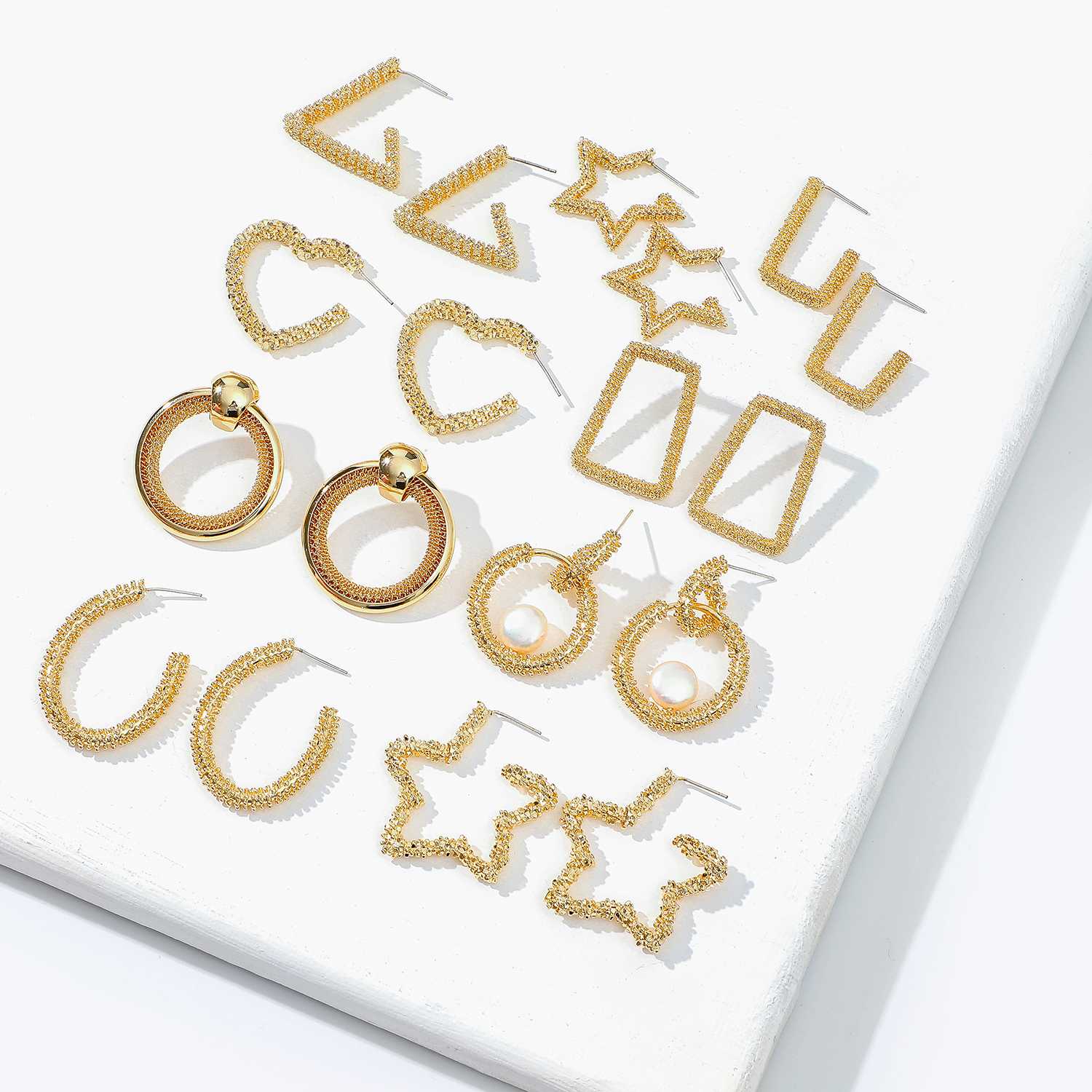 Textured Statement Earrings Gold Plated Brass Cuff Star Triangle Trapezoid Outline Hoop Earrings Minimalist Styling Jewelry
Textured Statement Earrings Gold Plated Brass Cuff Star Triangle Trapezoid Outline Hoop Earrings Minimalist Styling Jewelry