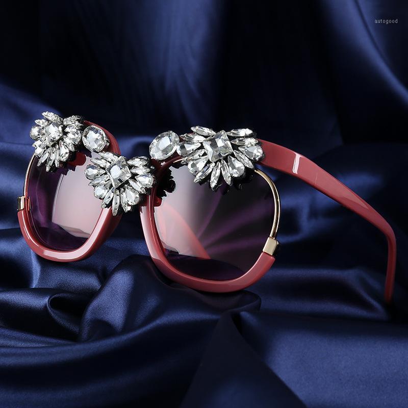 Sunglasses Women Fashion Vintage Round Oversized Frame Crystal Diamond Rhinestone Bling Sunglass Color Lens Shades FML1
Sunglasses Women Fashion Vintage Round Oversized Frame Crystal Diamond Rhinestone Bling Sunglass Color Lens Shades FML1