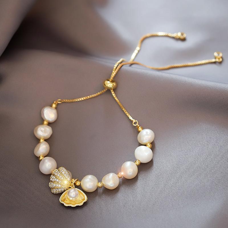 Shell Pearl Bracelet Female Bracelet Student Girlfriend Korean Simple Ins Niche Design Personality
Shell Pearl Bracelet Female Bracelet Student Girlfriend Korean Simple Ins Niche Design Personality