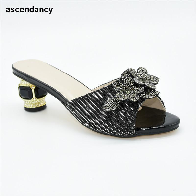 Luxury 2020 Rhinestone Wedding Party Shoes Summer High Heeled Shoes for Women Fashion Women Casual Party Peep Toe Shoe1, Black
Luxury 2020 Rhinestone Wedding Party Shoes Summer High Heeled Shoes for Women Fashion Women Casual Party Peep Toe Shoe1, Black