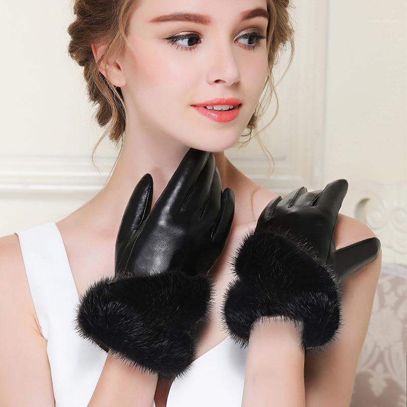 Winter Women Genuine Leather Sheepskin Touch Screen Warm Gloves Female Plus Plush Thick Plush Cuffs Inside Cycling Gloves J121
Winter Women Genuine Leather Sheepskin Touch Screen Warm Gloves Female Plus Plush Thick Plush Cuffs Inside Cycling Gloves J121