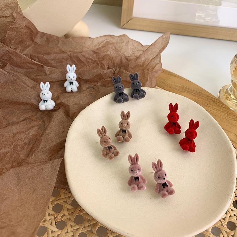 Stud Flocking Bowknot Earrings Simple Small Cute And Fun Ins Fengsen Girl Sweet Gift, Golden;silver
Stud Flocking Bowknot Earrings Simple Small Cute And Fun Ins Fengsen Girl Sweet Gift, Golden;silver