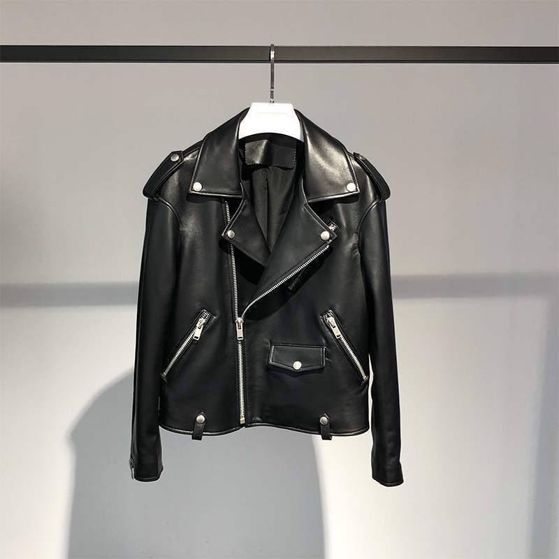Fitaylor Winter Faux Leather Jackets Women White Faux Fur Vest Black Pu Leather Motorcycle Coat Female Snow Short Outerwear 201020