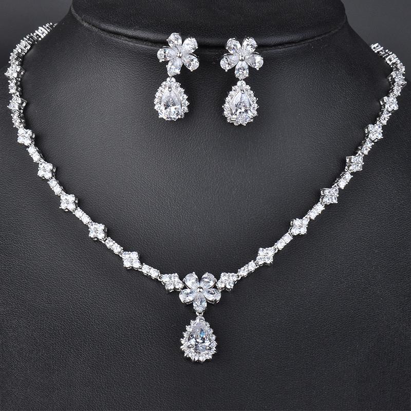 Earrings & Necklace Clear White Wedding Jewelry Sets Cubic Zircon Bridal Sets,Promotion Nickel Free Factory Price GLN0103, Silver
Earrings & Necklace Clear White Wedding Jewelry Sets Cubic Zircon Bridal Sets,Promotion Nickel Free Factory Price GLN0103, Silver