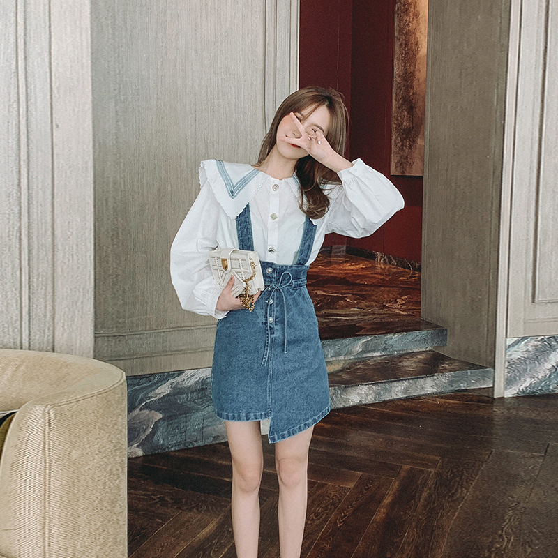 2021 New Blue denim female girdle spring and summer the line show thin high waist short skirt 7N9R
2021 New Blue denim female girdle spring and summer the line show thin high waist short skirt 7N9R