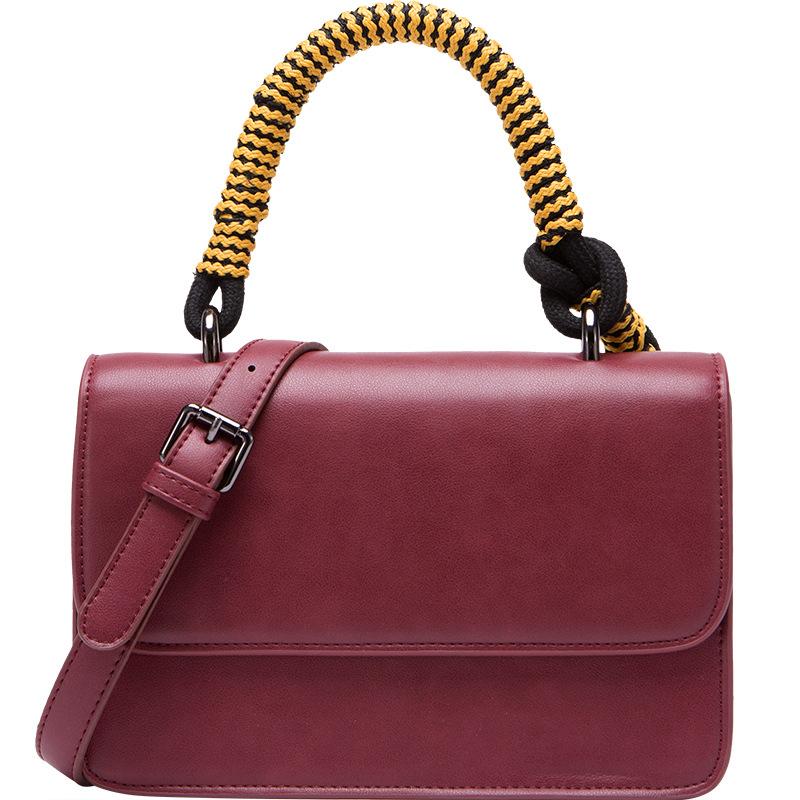 New style women's bag simple small square bag fashion wild Shoulder Messenger, Black
New style women's bag simple small square bag fashion wild Shoulder Messenger, Black