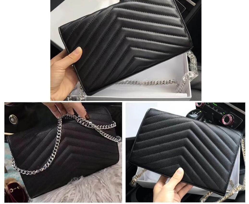 luxurys designers bags handbags real leather high quality handbag purses Gold Silver chain Sheepskin Cowhide wallet handbag Come With BOX
luxurys designers bags handbags real leather high quality handbag purses Gold Silver chain Sheepskin Cowhide wallet handbag Come With BOX