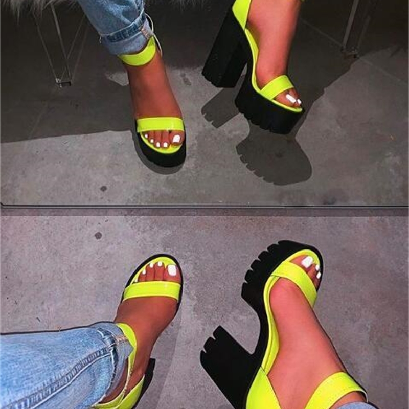 Women Shoes Fashion Pvc Clear Sandals Ankle Strap High Heel Female Sandals Night Club Platform Heels Back Y200323