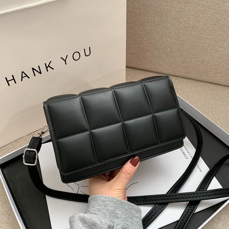 Women's Bag Autumn Winter New 2020 Female Literary Single-Shoulder Bag Minority Design Cross-Body Trend Women's Bolsos, Black
Women's Bag Autumn Winter New 2020 Female Literary Single-Shoulder Bag Minority Design Cross-Body Trend Women's Bolsos, Black
