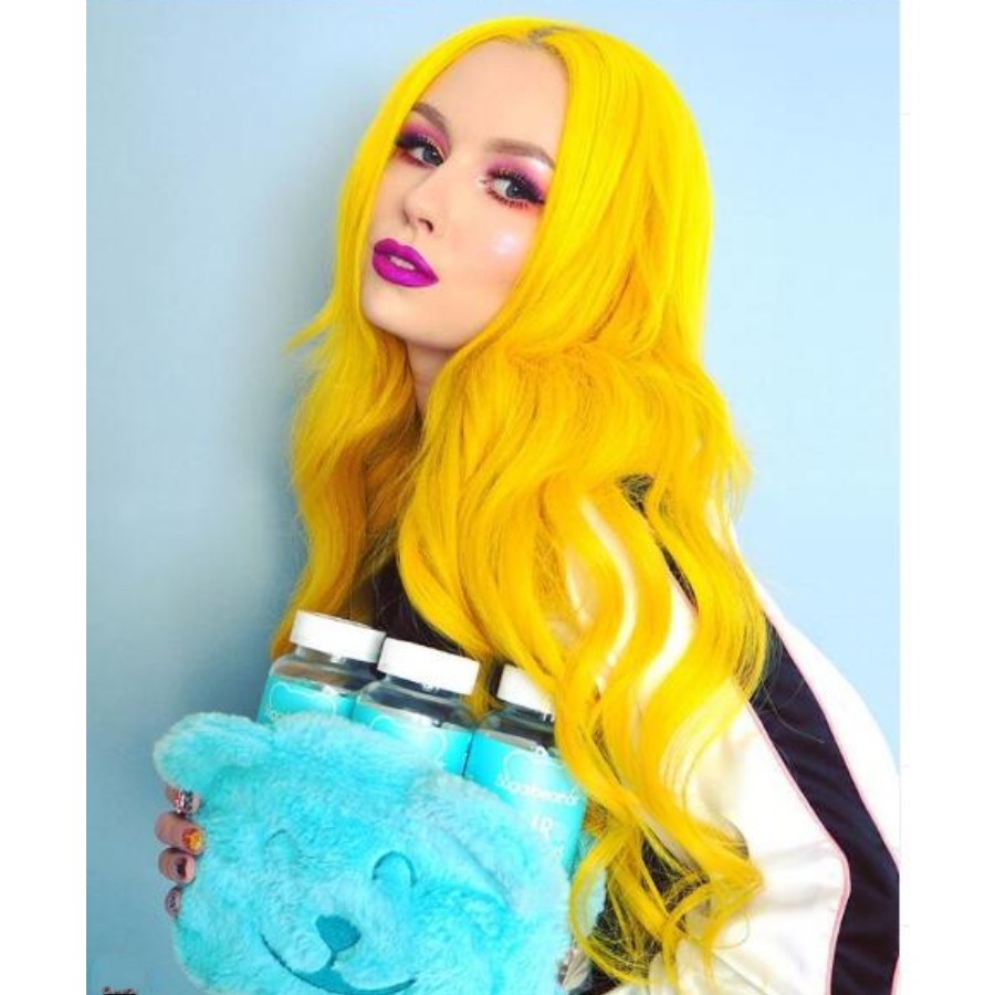 Free Part yellow color Wigs body wave Brazilian Transparent Wigs 180% synthetic Lace Front Wig for Women