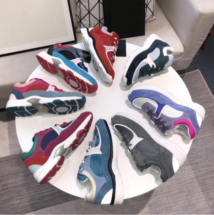 2022 designer sneakers men women reflective casual shoes party velvet calfskin mixed fiber top quality with box, Color 100
2022 designer sneakers men women reflective casual shoes party velvet calfskin mixed fiber top quality with box, Color 100