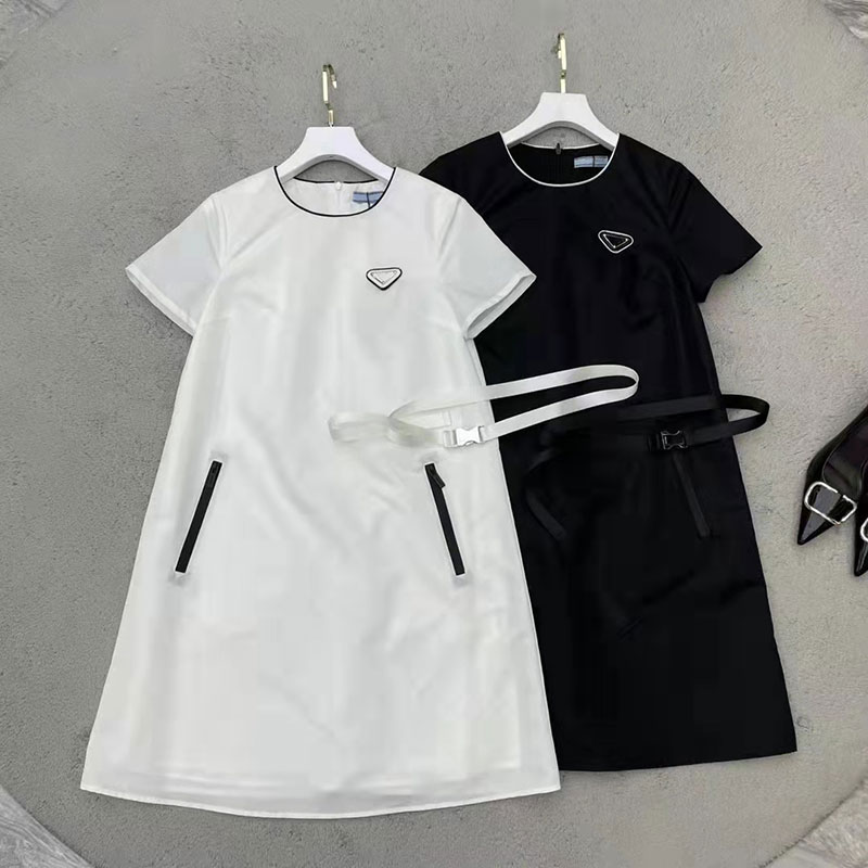 Women Dress Long Skirt Belt Fit Skirts For Spring Summer Outwear Casual Style With Budge Letter Lady Slim Dresses Tees Knit Shirt
Women Dress Long Skirt Belt Fit Skirts For Spring Summer Outwear Casual Style With Budge Letter Lady Slim Dresses Tees Knit Shirt