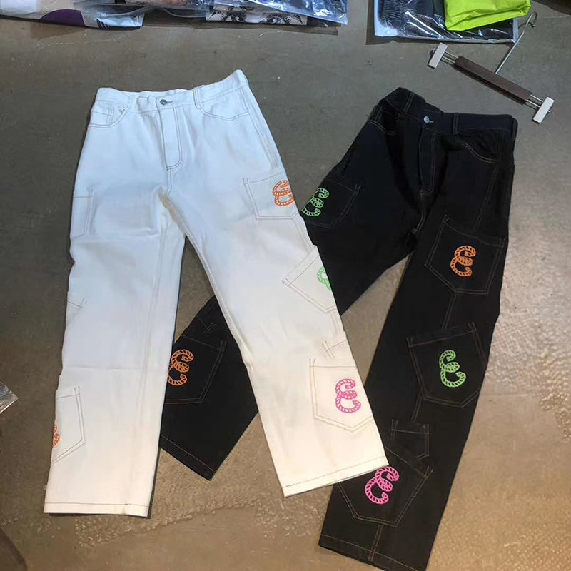 Hot Retro Pocket Letter Print Straight Cargo Pants Men and Women Oversize Jeans Trousers Streetwear Casual Denim Pants, White
Hot Retro Pocket Letter Print Straight Cargo Pants Men and Women Oversize Jeans Trousers Streetwear Casual Denim Pants, White