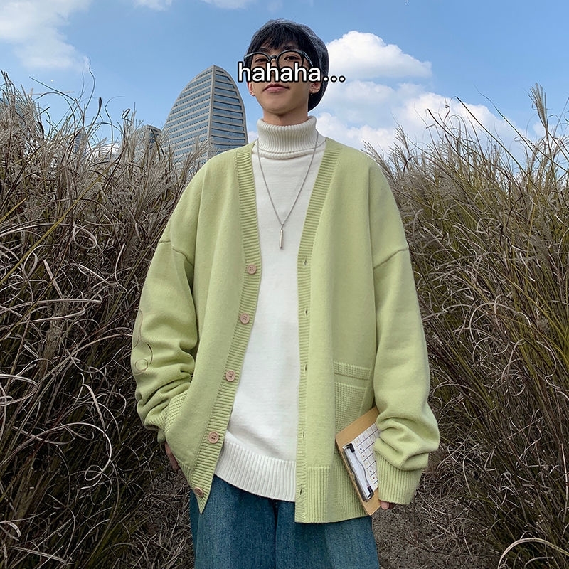 Male Autumn 2021 Thin New Retro Cardigan Long Sleeve Shirt Relaxed Youth Clothes 6916, Yellow.
Male Autumn 2021 Thin New Retro Cardigan Long Sleeve Shirt Relaxed Youth Clothes 6916, Yellow.