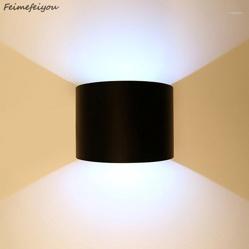 Feimefeiyou circular luminaria lampada led IP67 indoor outdoor led wall lamp adjustable surface mounted cube garden porch light1
Feimefeiyou circular luminaria lampada led IP67 indoor outdoor led wall lamp adjustable surface mounted cube garden porch light1