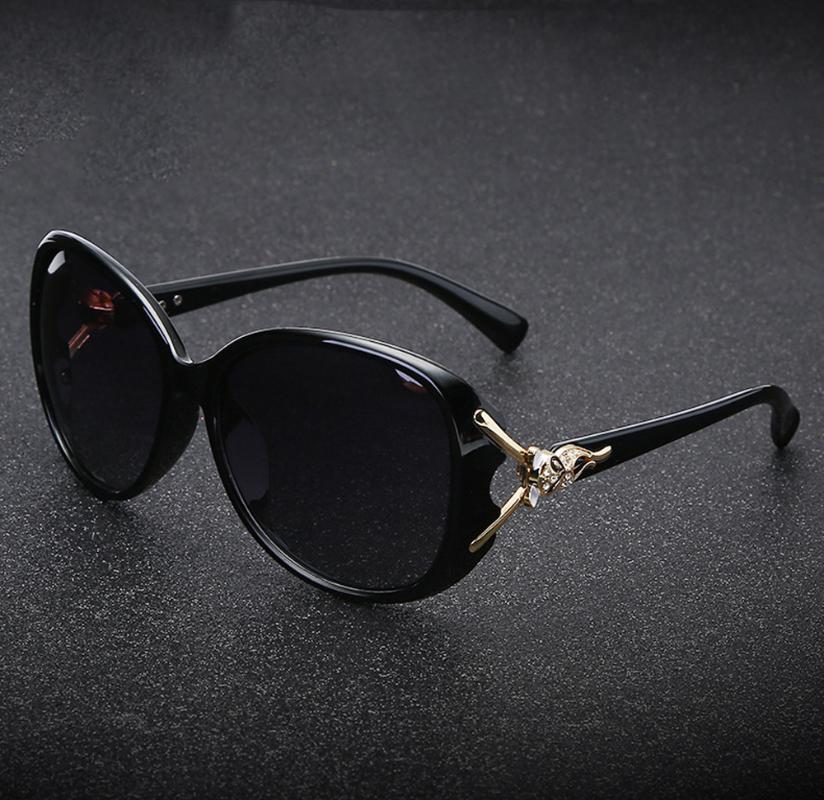 Sunglasses Butterfly Oversized Polarized Women Elegant Retro Fashion Diamond Luxury Anti UV
Sunglasses Butterfly Oversized Polarized Women Elegant Retro Fashion Diamond Luxury Anti UV