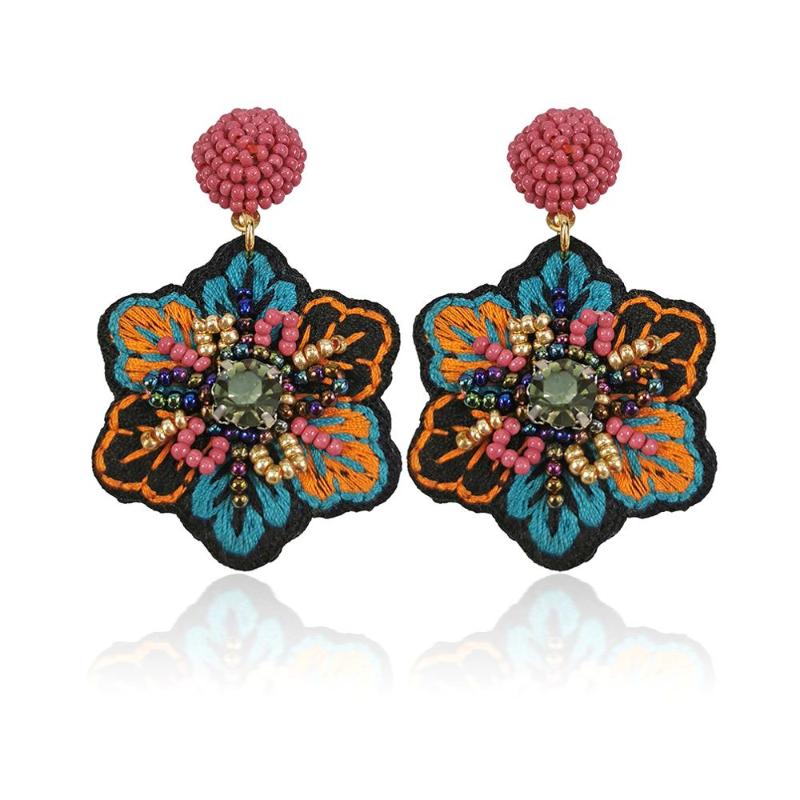 MANILAI 2020 Fashion Beads Earrings Bohemian Women's Handmade Embroidered Flower Beaded Drop Earrings Ethnic Jewelry Girl
MANILAI 2020 Fashion Beads Earrings Bohemian Women's Handmade Embroidered Flower Beaded Drop Earrings Ethnic Jewelry Girl
