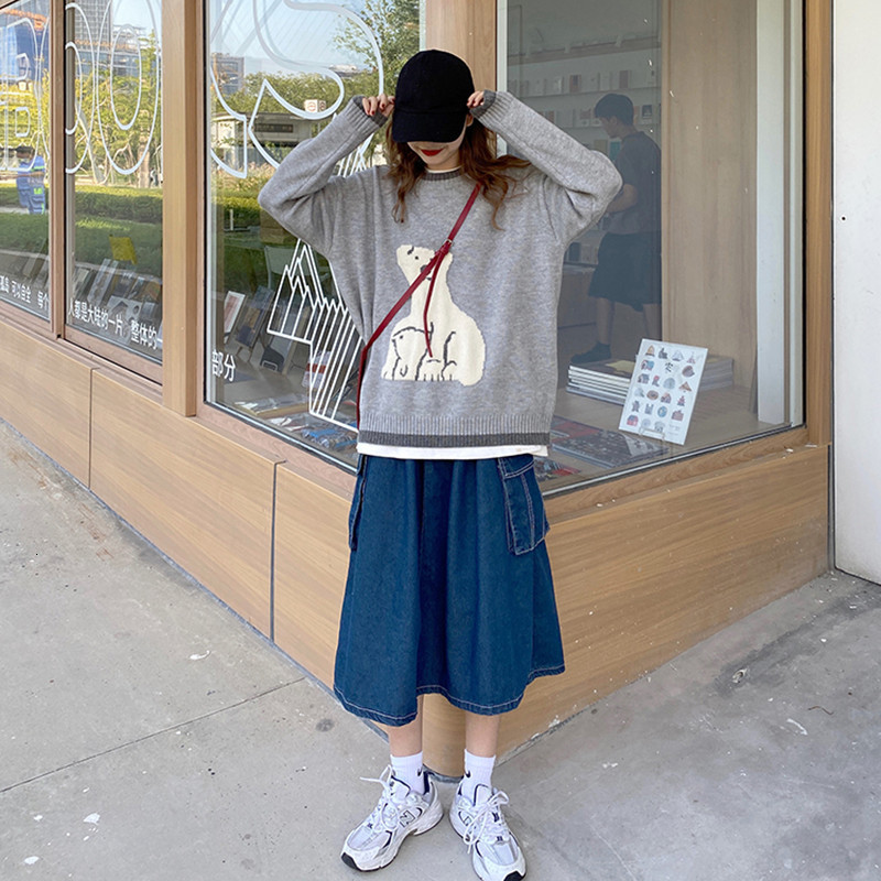 2021 New Autumn winter sweaters and jumpers Korean style cartoon warm shredded bear sweatshirt women's mesh (f1439) OC44, 7462 skirt
2021 New Autumn winter sweaters and jumpers Korean style cartoon warm shredded bear sweatshirt women's mesh (f1439) OC44, 7462 skirt