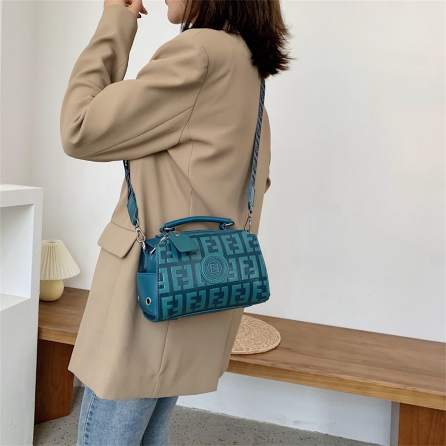 65% OFF new fashion letter embossed portable small square bag retro foreign style wide shoulder strap Single Shoulder Messenger Bag, Black
65% OFF new fashion letter embossed portable small square bag retro foreign style wide shoulder strap Single Shoulder Messenger Bag, Black
