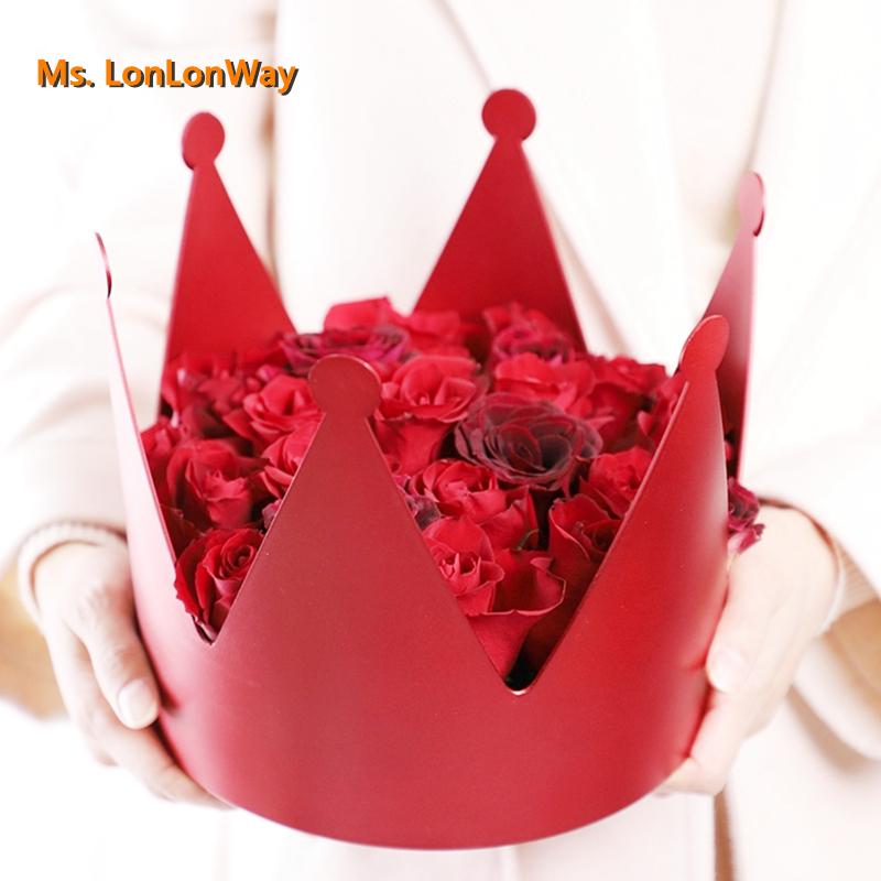 New round crown Floral Boxes Flower Packaging PVC Bag Gift Storage Box Florist Bouquet Flower Packaging
New round crown Floral Boxes Flower Packaging PVC Bag Gift Storage Box Florist Bouquet Flower Packaging