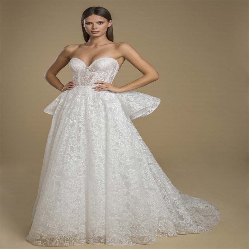 Full Lace Wedding Dresses Sexy Sweetheart A Line Appliqued Country Bridal Gowns Tiered Tulle Custom Made Robes De Mariée Sweep Train