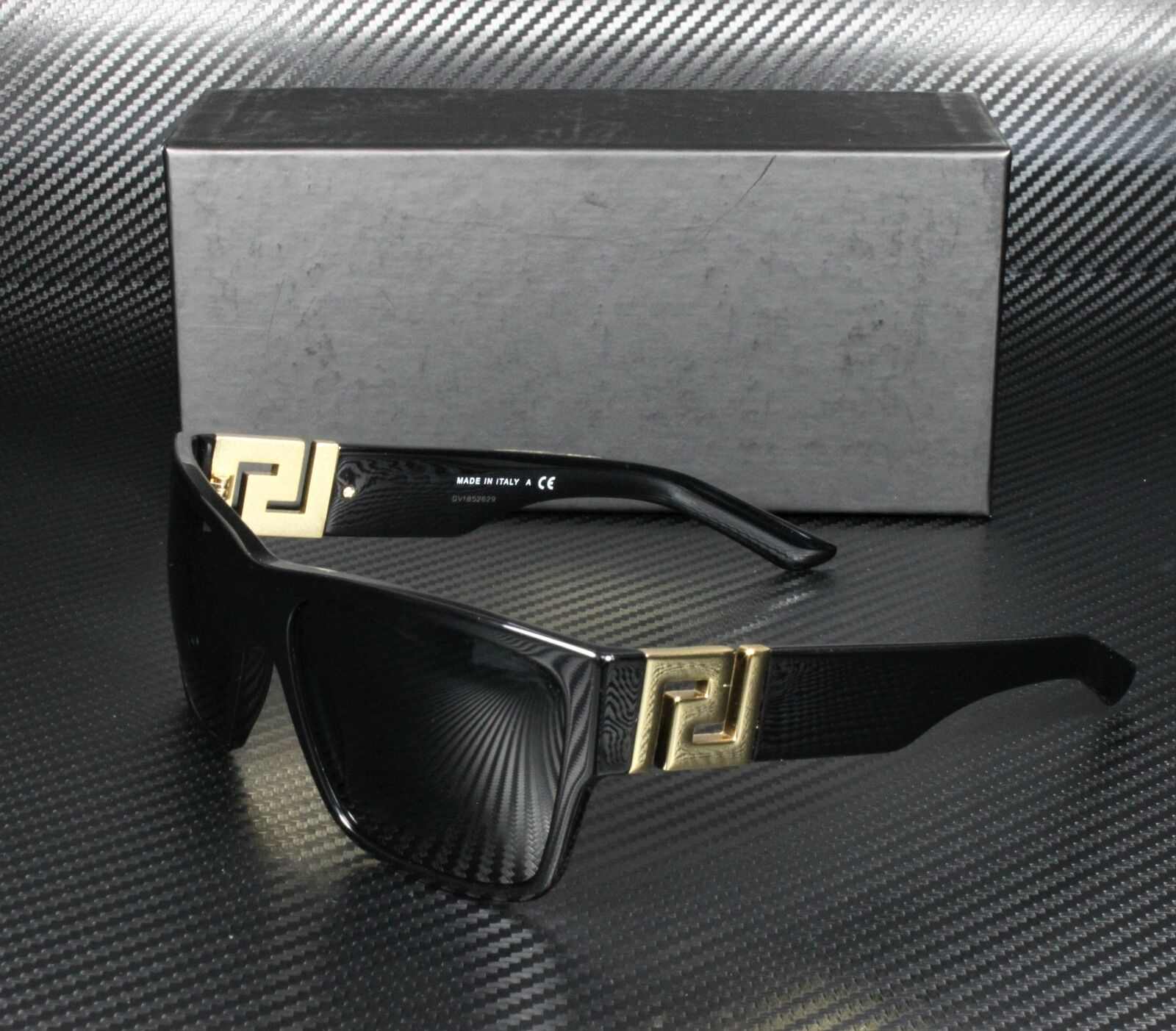 Man Sunglasses Black Polarized Lenses 4296 GB1/81 59mm Unisex designer sun glasses Eyeglasses For Men Comes with original Case Box
Man Sunglasses Black Polarized Lenses 4296 GB1/81 59mm Unisex designer sun glasses Eyeglasses For Men Comes with original Case Box