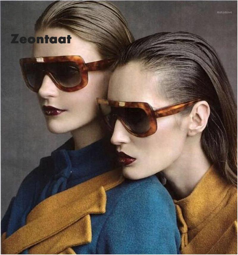 Big Oversized Sunglasses Man Woman Mens Sunglasses for Men Women Retro Plastic Sun Glasses Trendy Sunglass Oculos Goggle1
Big Oversized Sunglasses Man Woman Mens Sunglasses for Men Women Retro Plastic Sun Glasses Trendy Sunglass Oculos Goggle1