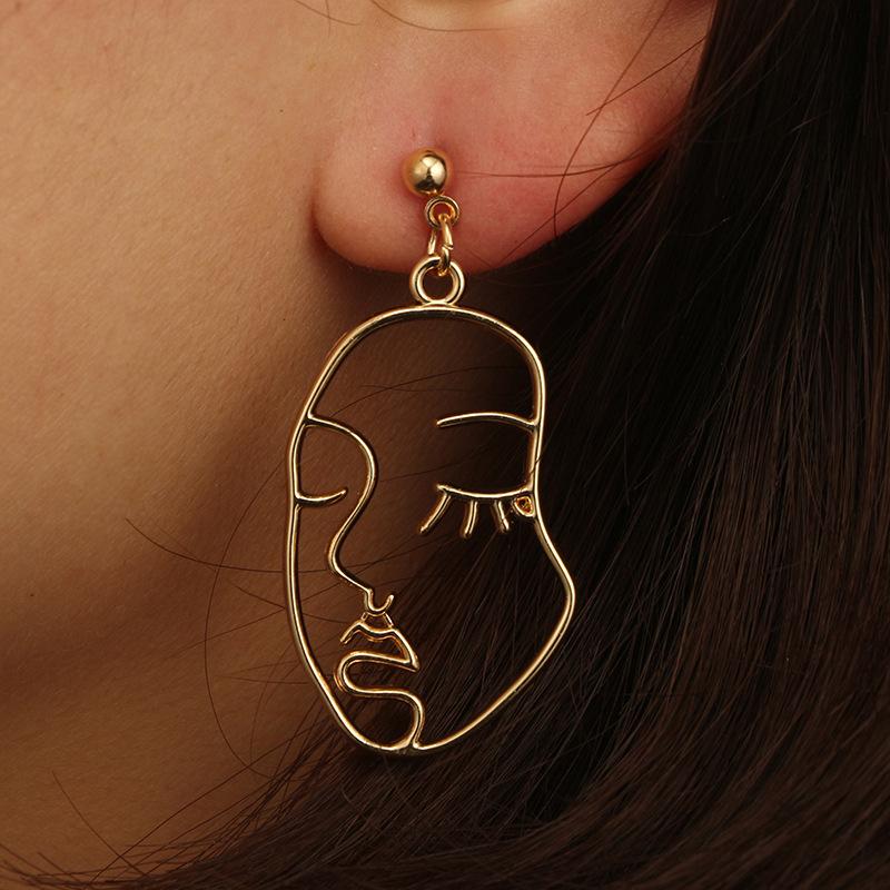 H&H Girls Choice Earrings Retro Metal Alloy Fashion Abstract Art Hollow Out Face Dangle Earring For Women Jewelry
H&H Girls Choice Earrings Retro Metal Alloy Fashion Abstract Art Hollow Out Face Dangle Earring For Women Jewelry