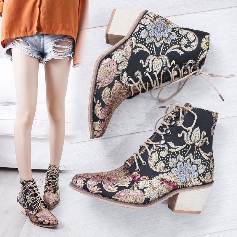 Fashion Novelty Women Autumn Ankle Boots Print Pointed Toe Vintage Short Boots High Embroider Winter Shoes Plus Size, Gold
Fashion Novelty Women Autumn Ankle Boots Print Pointed Toe Vintage Short Boots High Embroider Winter Shoes Plus Size, Gold