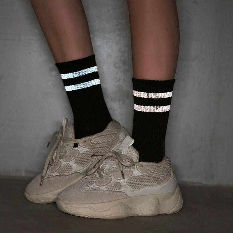 Fluorescent socks female tube socks reflective spring and autumn winter ins trend wild street net red male cotton student, Black
Fluorescent socks female tube socks reflective spring and autumn winter ins trend wild street net red male cotton student, Black