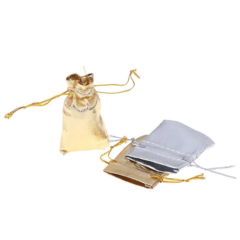 50pcs/lot 7 * 9cm Drawstring Gift Bags Gold and Silver Gift Bags Accessories Packaging Small
50pcs/lot 7 * 9cm Drawstring Gift Bags Gold and Silver Gift Bags Accessories Packaging Small