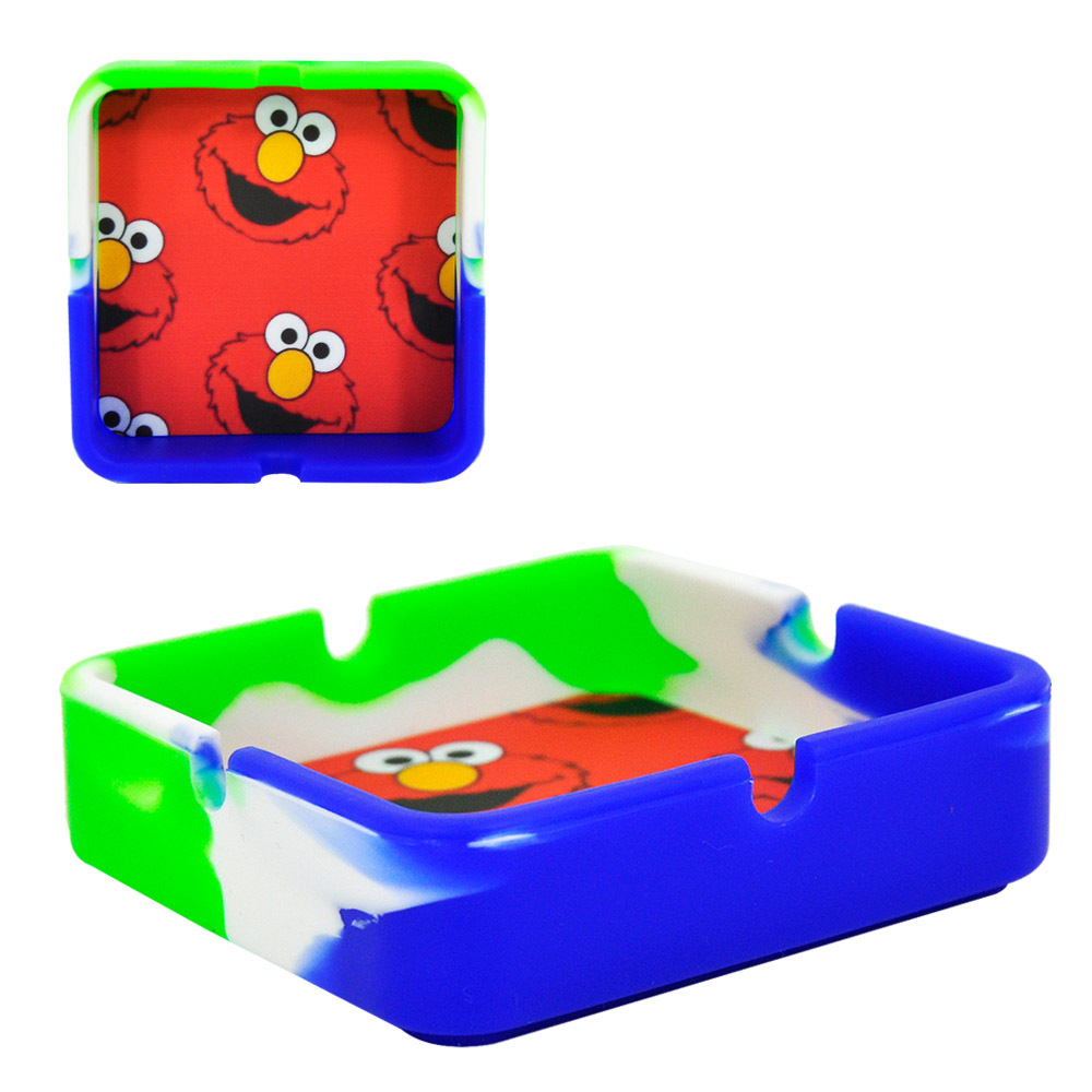 silicone ashtray New camouflage Ashtrays color matching pattern square cleaning container with gasket at the bottom Ashtray
silicone ashtray New camouflage Ashtrays color matching pattern square cleaning container with gasket at the bottom Ashtray