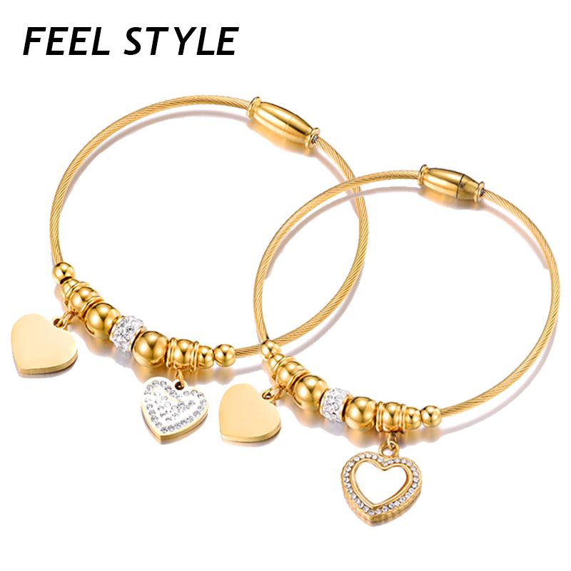 2021 New Shiny Rhinestone Heart Pendant with Magnet Clasp Bangles For Women Temperament Hand Jewelry
2021 New Shiny Rhinestone Heart Pendant with Magnet Clasp Bangles For Women Temperament Hand Jewelry
