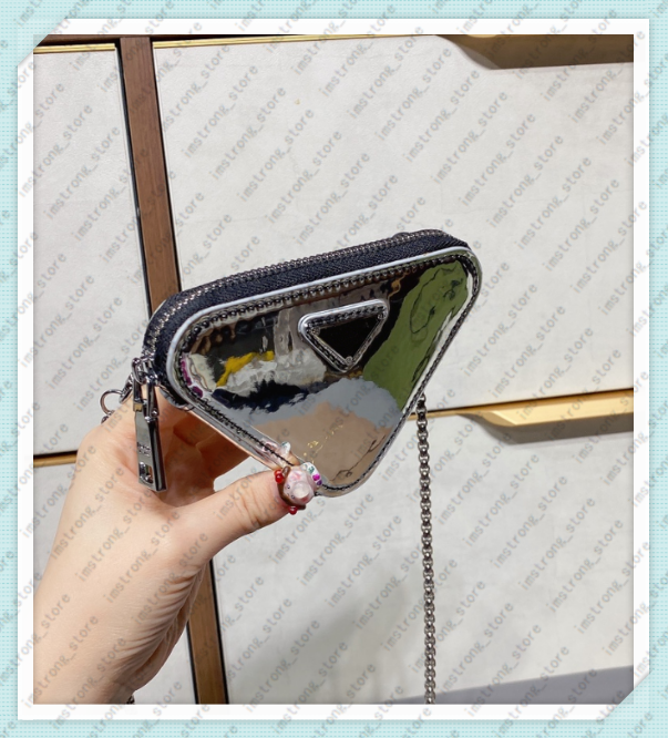 2021 Luxurys Designers Wallets Coin Purse Womens Top Quality Mini Triangle Bags With Shoulder Strap Fashion Casual Little Wallets 21011601Q
2021 Luxurys Designers Wallets Coin Purse Womens Top Quality Mini Triangle Bags With Shoulder Strap Fashion Casual Little Wallets 21011601Q
