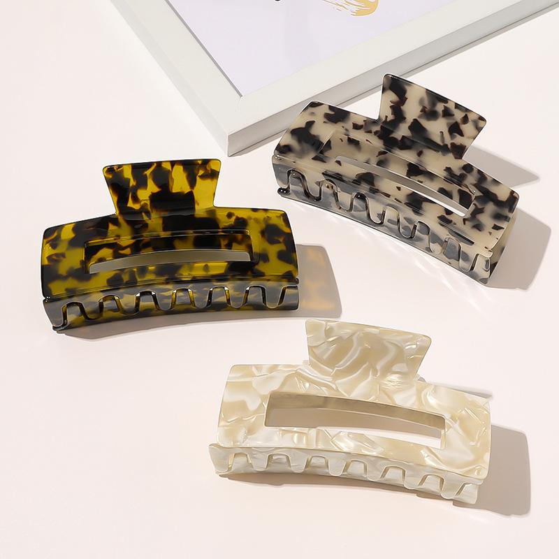 Vintage Hair Clips Women Claw Clip Simplicity Colorful Leopard Print Hair Clip Crab for Girls Hairclip Accessories
Vintage Hair Clips Women Claw Clip Simplicity Colorful Leopard Print Hair Clip Crab for Girls Hairclip Accessories
